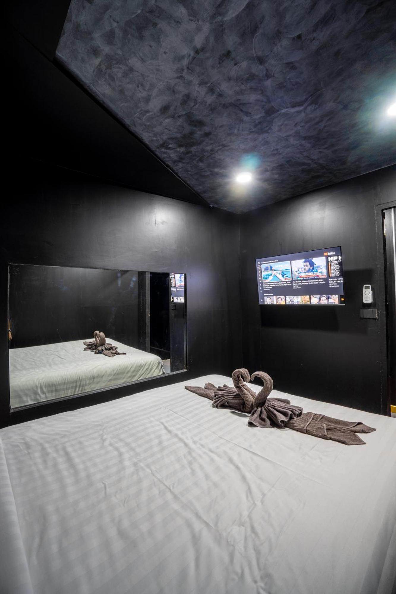 Buakhao Center 5 Bedroom Villa *